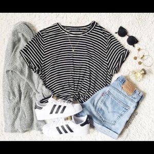 Meet your Posher, Suzanne